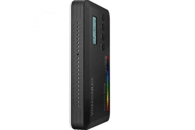 Портативне відеосвітло Yongnuo YN120 RGB із вбудованим акумулятором 2500K-9900K AP-245 фото